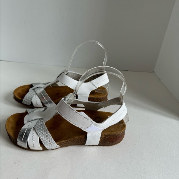 OTBT Jeanette Womens Leather Sandals Size 6 White Silver Lite Platform Wedge - Picture 9 of 12